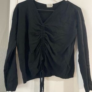 Black scrunch front sweater